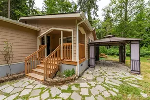 2579 Green Acres Ln, Oak Harbor, WA 98277 - Photo 2