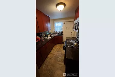 3210 Grand Avenue, Everett, WA 98201 - Photo 6