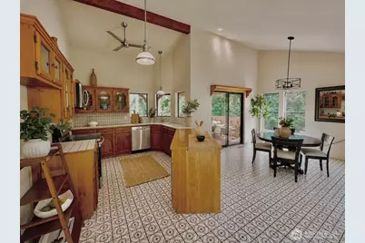 16409 NE 43rd Ct, Redmond, WA 98052 - Photo 18