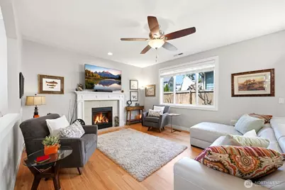 219 197th Street SE, Bothell, WA 98012 - Photo 4
