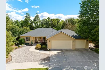 224 Austin Street, Walla Walla, WA 99362 - Photo 1