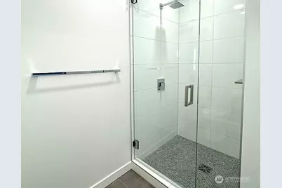 10232 NE 10th Street #1205, Bellevue, WA 98004 - Photo 6