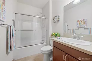 223 S 48th Pl, Mount Vernon, WA 98274 - Photo 16