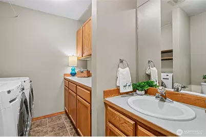 19721 9th Drive SE, Bothell, WA 98012 - Photo 34