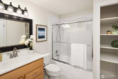 14011 98th Avenue NE, Kirkland, WA 98034 - Photo 18