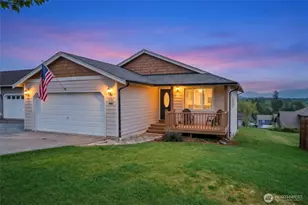 1305 Cascadia Dr, Sedro Woolley, WA 98284 - Photo 2