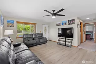 1305 Cascadia Dr, Sedro Woolley, WA 98284 - Photo 12