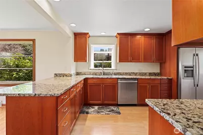 6901 40th Avenue SW, Seattle, WA 98136 - Photo 12