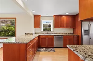 6901 40th Ave SW, Seattle, WA 98136 - Photo 12