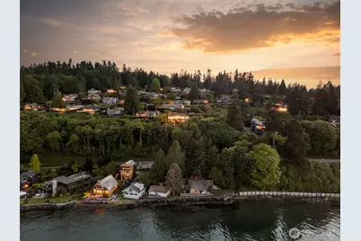 10847 Bill Point Bluff NE, Bainbridge Island, WA 98110 - Photo 40