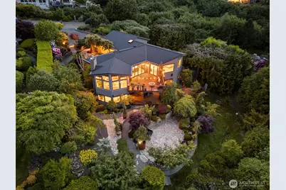 10847 Bill Point Bluff NE, Bainbridge Island, WA 98110 - Photo 4