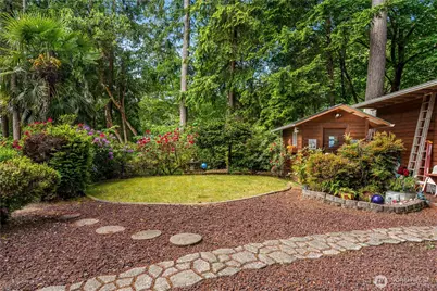 621 E Herron Boulevard NW, Herron Island, WA 98349 - Photo 24