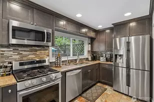 11633 NE 92nd St, Kirkland, WA 98033 - Photo 8