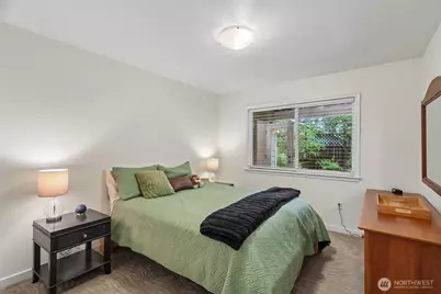 11633 NE 92nd Street, Kirkland, WA 98033 - Photo 22