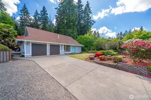 9230 119th St E, Puyallup, WA 98373 - Photo 1