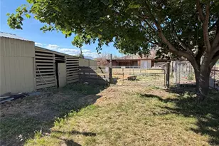 64 N Cordell Rd, Oroville, WA 98844 - Photo 6