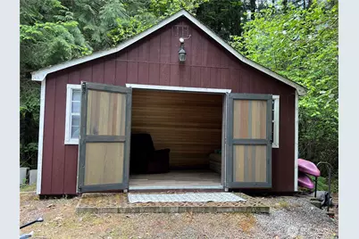 21950 Beachside Drive SE, Yelm, WA 98597 - Photo 10