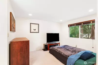 230 222nd Avenue NE, Sammamish, WA 98074 - Photo 18