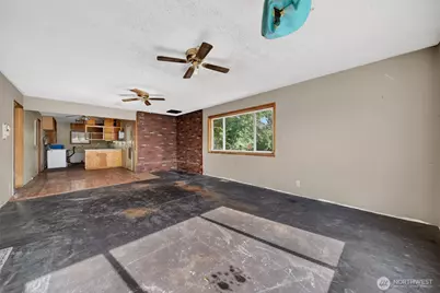 611 S Farr Rd, Spokane, WA 99206 - Photo 4