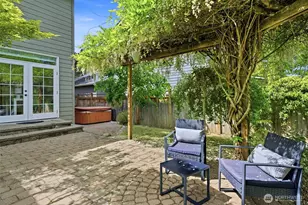 24923 NE 3rd Pl, Sammamish, WA 98074 - Photo 30