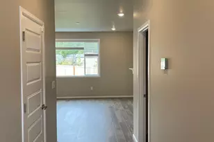11809 9th Pl SE, Lake Stevens, WA 98258 - Photo 8