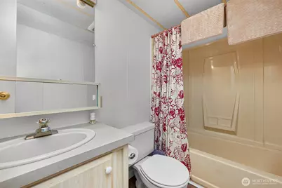 380 E Pole Road #13, Lynden, WA 98264 - Photo 20