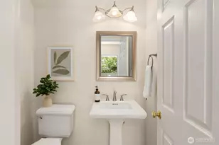 705 Moji Ln NW, Bainbridge Island, WA 98110 - Photo 16