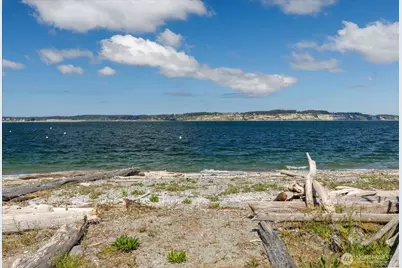 301 Snakelum Point Road, Coupeville, WA 98239 - Photo 16