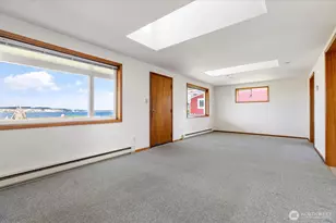 301 Snakelum Point Rd, Coupeville, WA 98239 - Photo 28