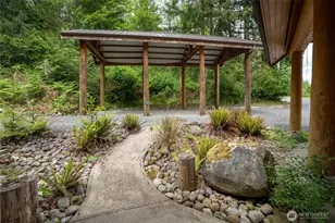 42323 22nd Ave E, Eatonville, WA 98328 - Photo 32