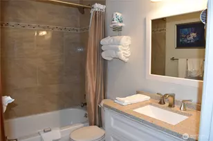 304 14th Street NW, Long Beach, WA 98631 - Photo 8