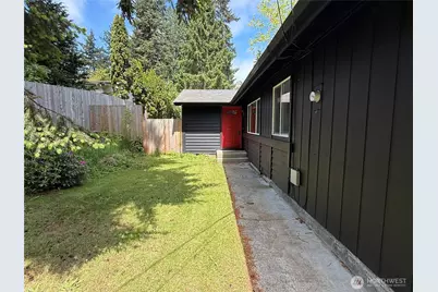6011 185th Street SW, Lynnwood, WA 98037 - Photo 6