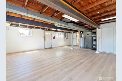 423 Lind Avenue SW, Renton, WA 98057 - Photo 18