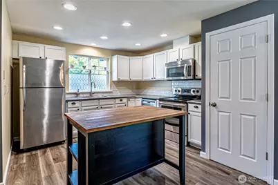 2706 9th Street SE, Puyallup, WA 98374 - Photo 16