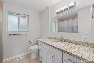 2157 N 122nd St, Seattle, WA 98133 - Photo 24