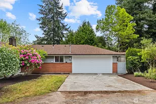 2157 N 122nd St, Seattle, WA 98133 - Photo 2