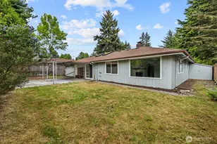2157 N 122nd St, Seattle, WA 98133 - Photo 30