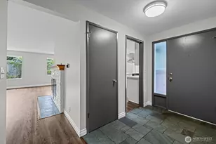 2157 N 122nd St, Seattle, WA 98133 - Photo 4