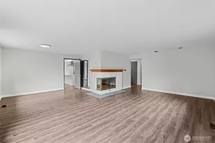 2157 N 122nd St, Seattle, WA 98133 - Photo 8