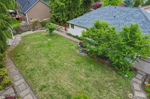 1043 Potlatch Dr, Fox Island, WA 98333 - Photo 38