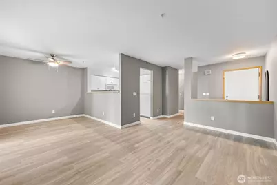 15150 140th Way SE #H103, Renton, WA 98058 - Photo 12