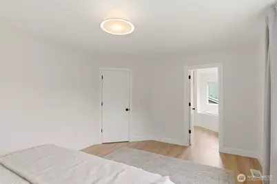 5708 60th Street W, University Place, WA 98467 - Photo 24