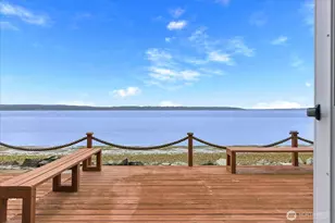 1085 Rockaway Ln, Camano Island, WA 98282 - Photo 2