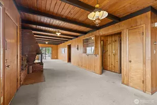 1085 Rockaway Ln, Camano Island, WA 98282 - Photo 8