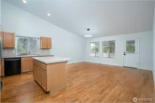 18718 14th Ave Ct E, Spanaway, WA 98387 - Photo 6