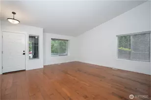 18718 14th Ave Ct E, Spanaway, WA 98387 - Photo 4