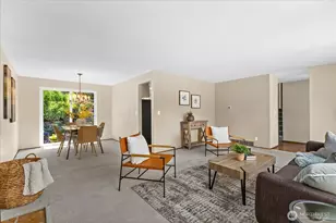 12109 SE 68th Pl, Bellevue, WA 98006 - Photo 8