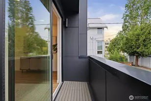 2769 59th Ave SW, Seattle, WA 98116 - Photo 16