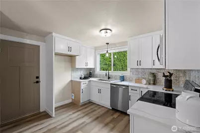 16518 26th Avenue SE, Bothell, WA 98012 - Photo 10