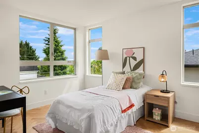 6913 30th Avenue NW, Seattle, WA 98117 - Photo 28